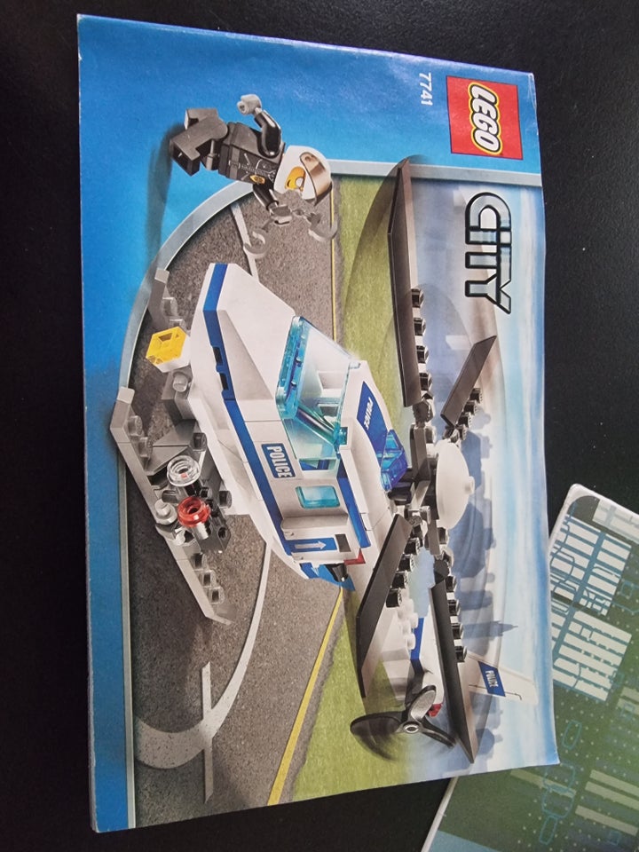 Lego City Lego 7741 Police