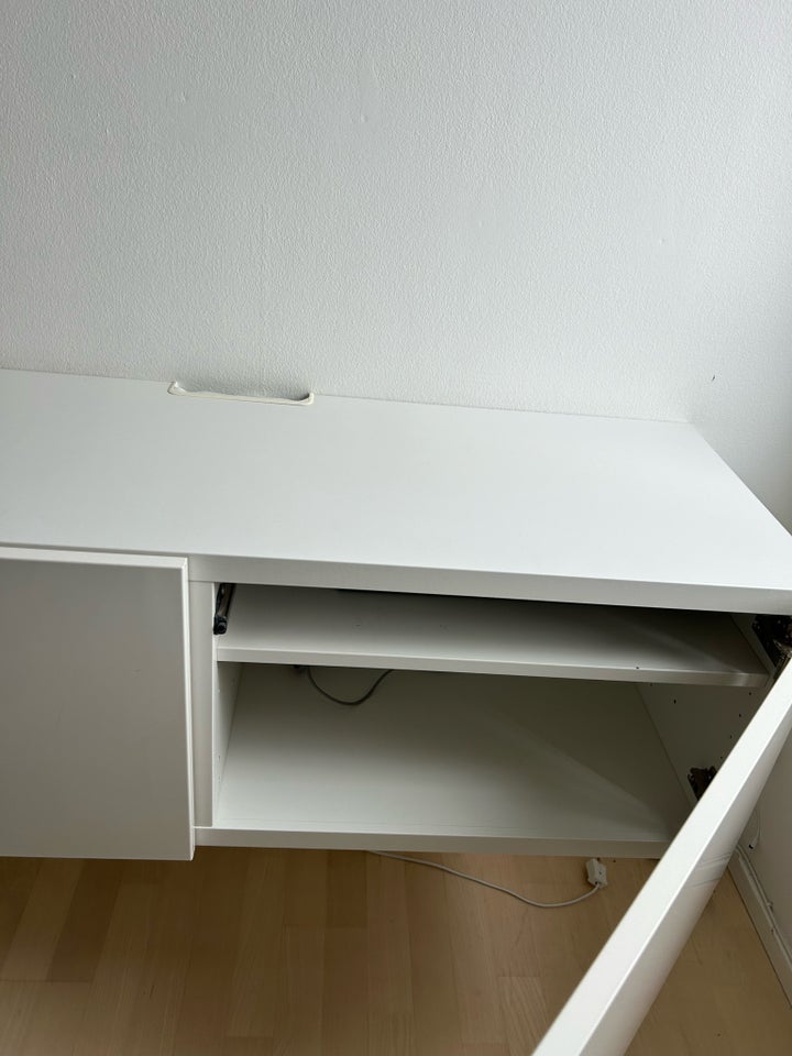 Tvreol IKEA Bestå b: 120 d: 42 h: 38