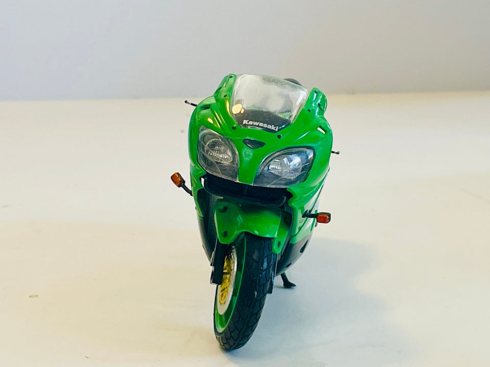 Modelmotorcykel, Maisto Kawasaki