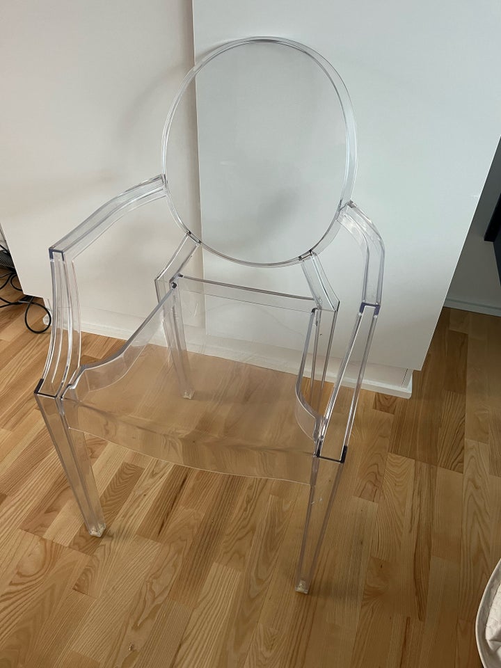 Philippe Starck Louis Ghost Stol