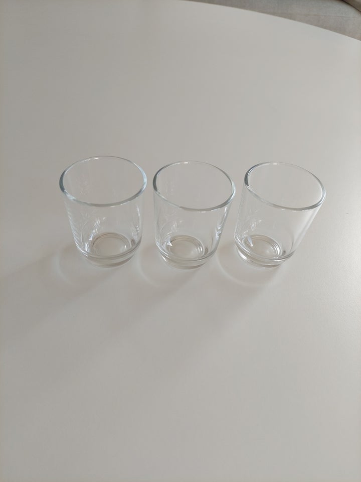 Glas, 3 Juice glas