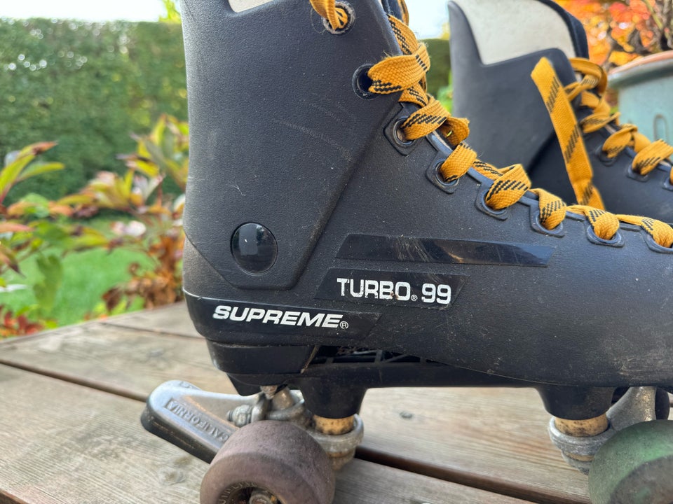 Side by side Surpreme Turbo 99