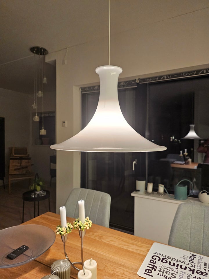 Anden loftslampe, Holmegaard