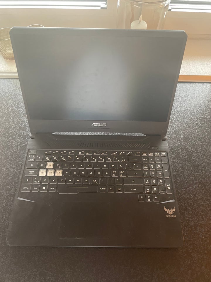 Asus FX505DT, 3,7 GHz, 16 GB ram