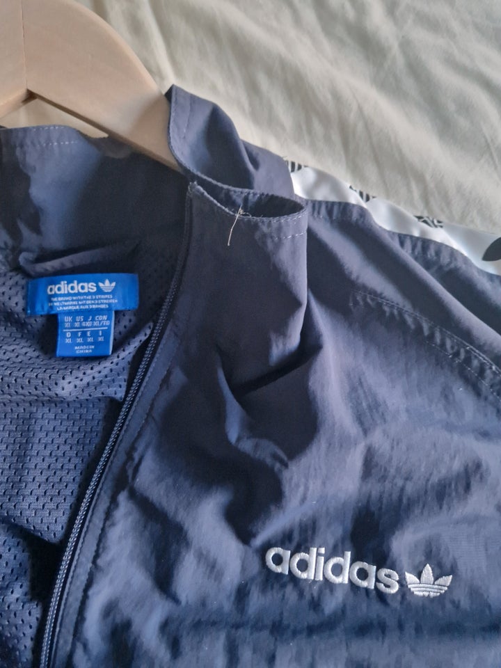 Sweatshirt Adidas str XL