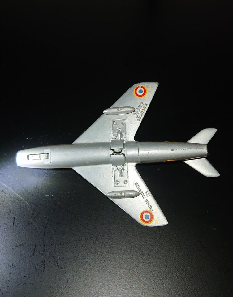 Modelfly, Tekno Super Mystere B1