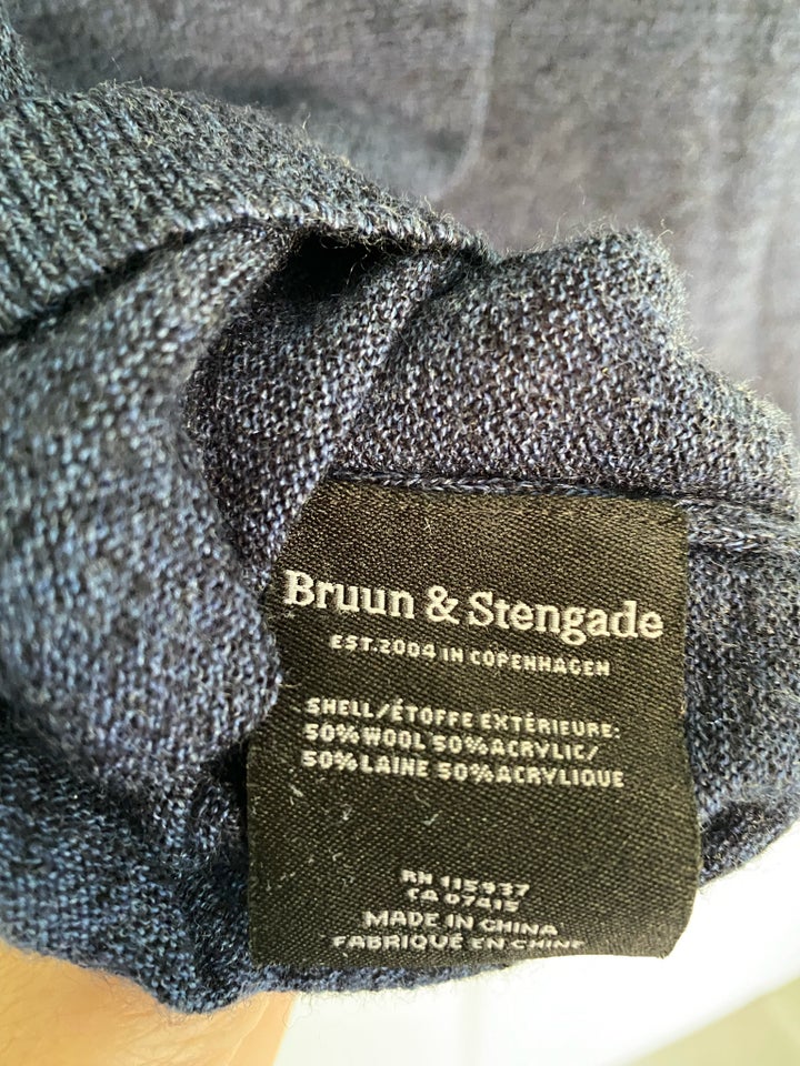 Anden trøje, Bruun  Steengade,