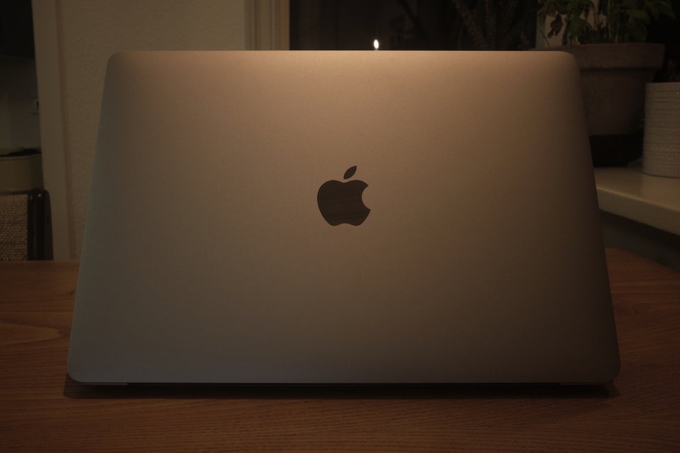 MacBook Air, Retina, 13"