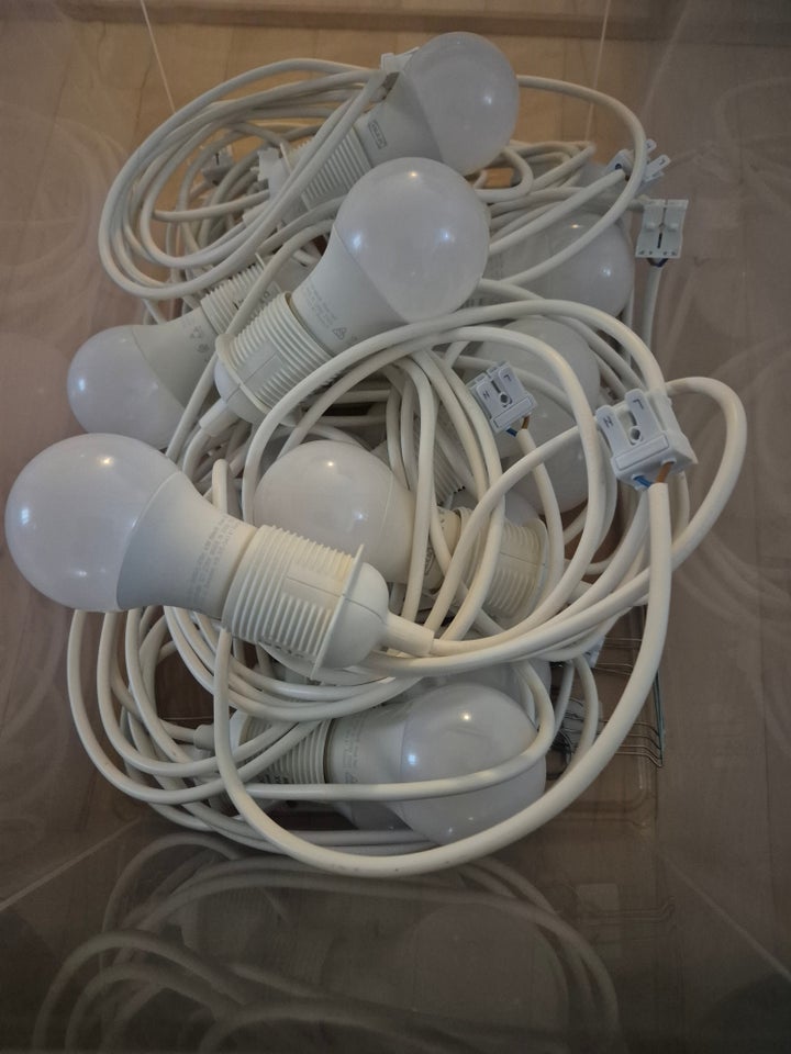 Anden loftslampe, Ikea lyskilder