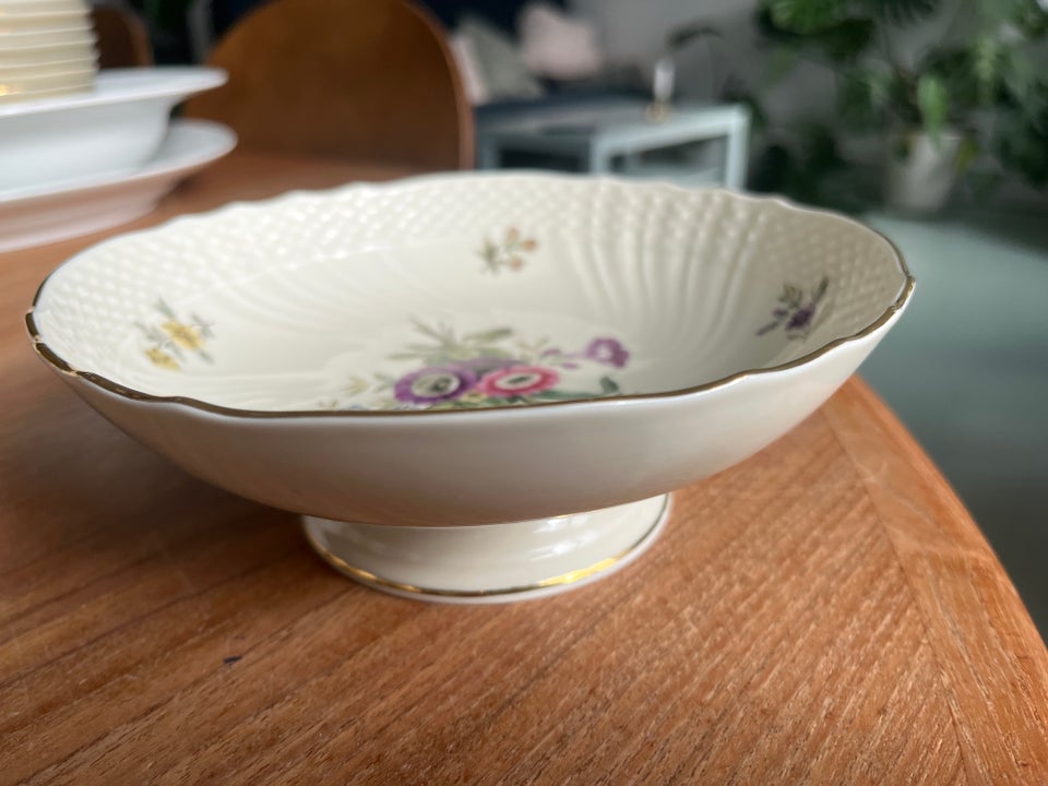 Porcelæn Lille opsats i