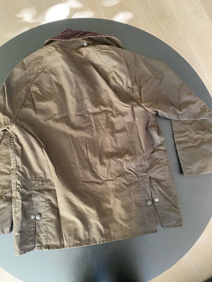 Oilskinsjakke, str. M, Barbour