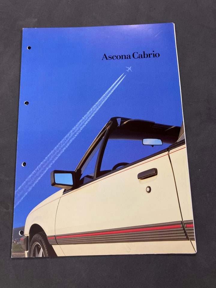 Opel Ascona Cabrio brochure, emne: