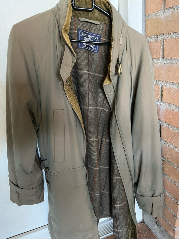 Jakke str 42 Burberry