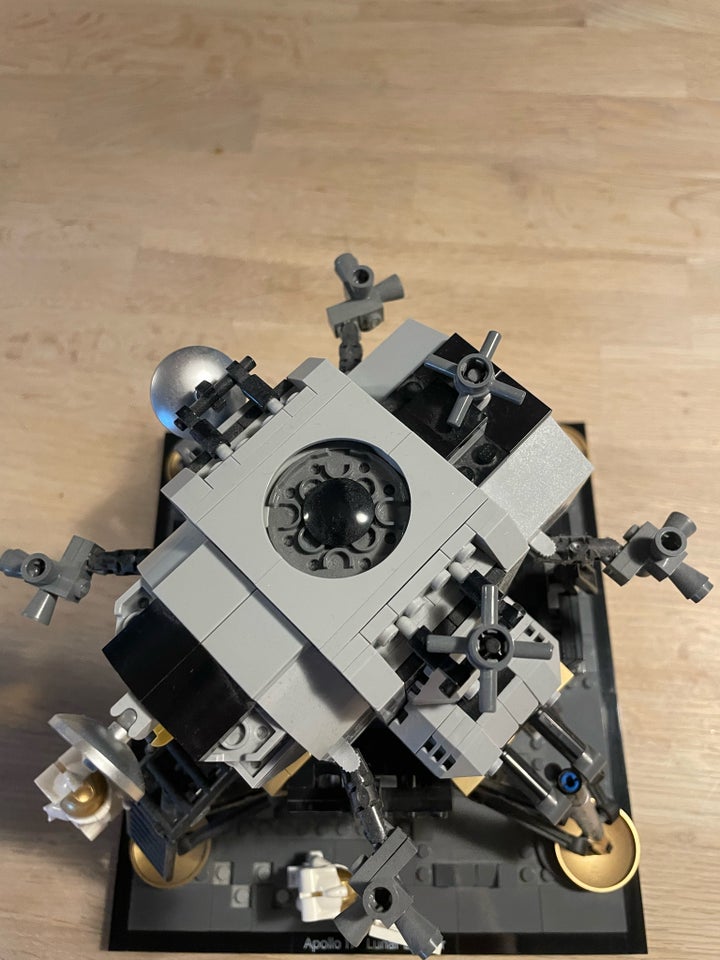 Lego Creator, 10266 Apollo 11 lunar