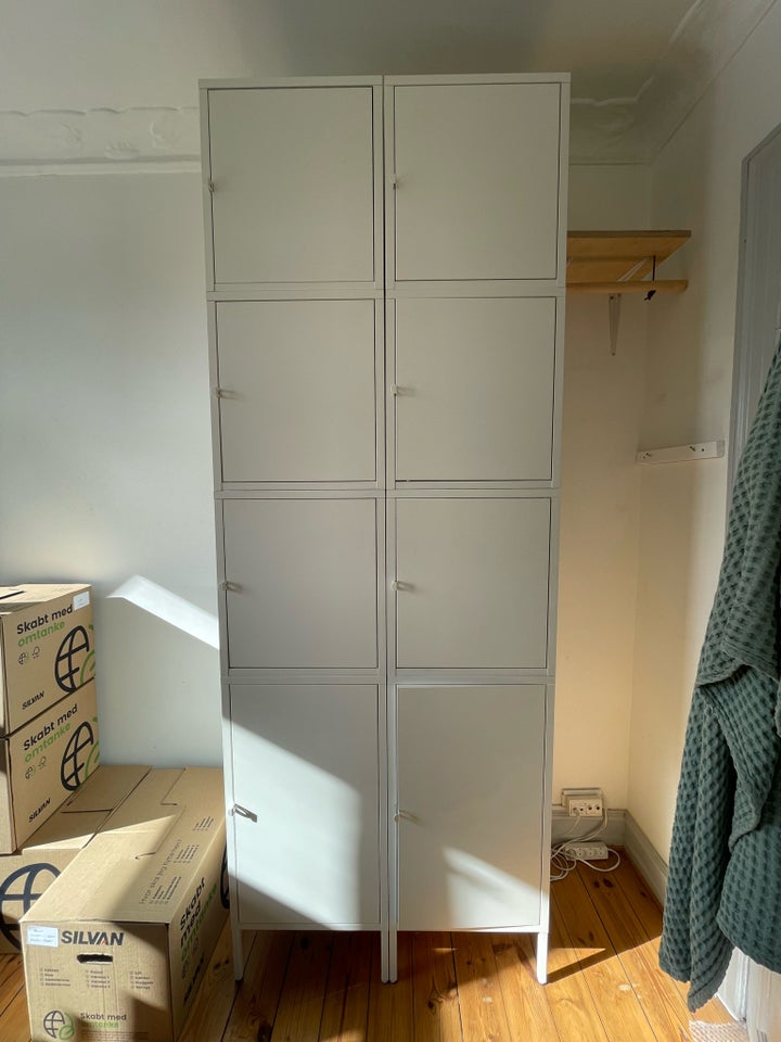 Andet skab, Ikea, b: 90 d: 45 h: 241