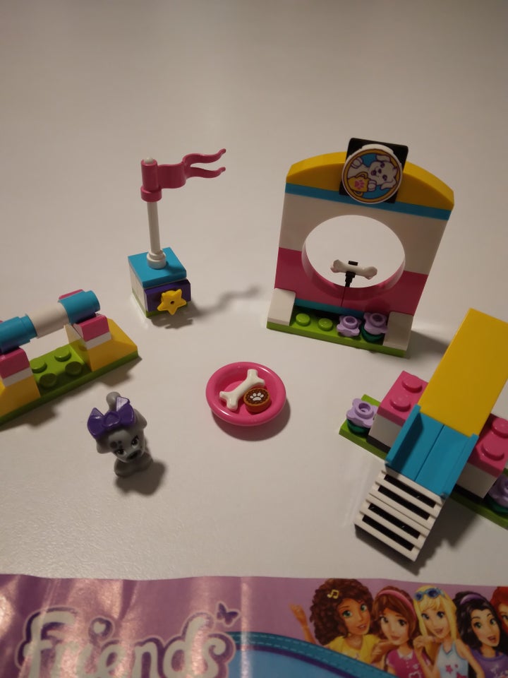 Lego Friends, 41303