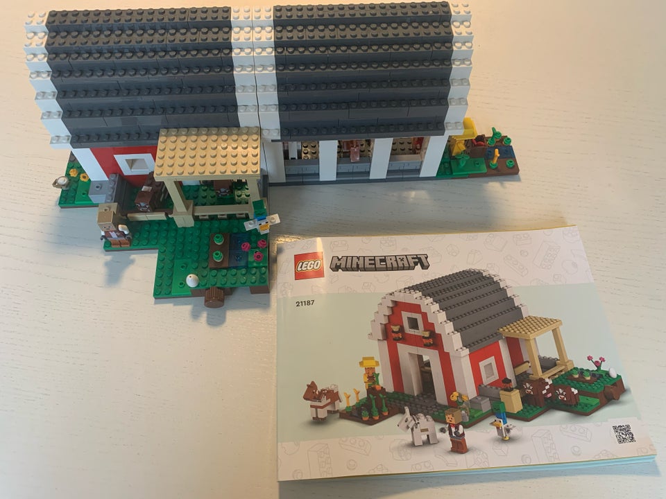 Lego Minecraft Den røde lade 21187