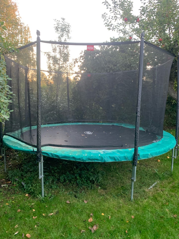 Trampolin, Berg