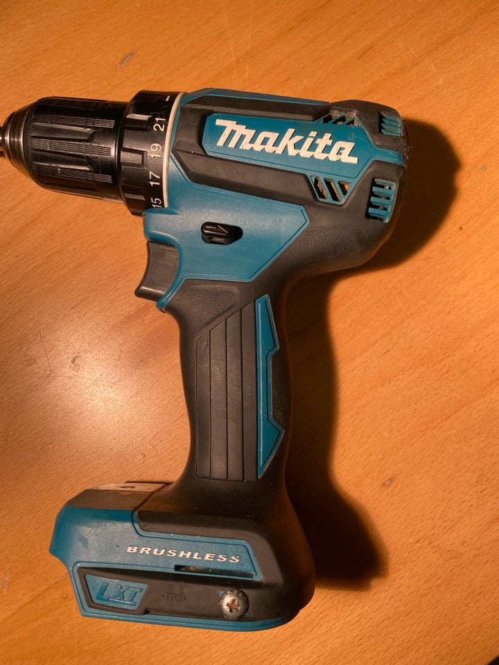 Bore- og skruemaskine, Makita