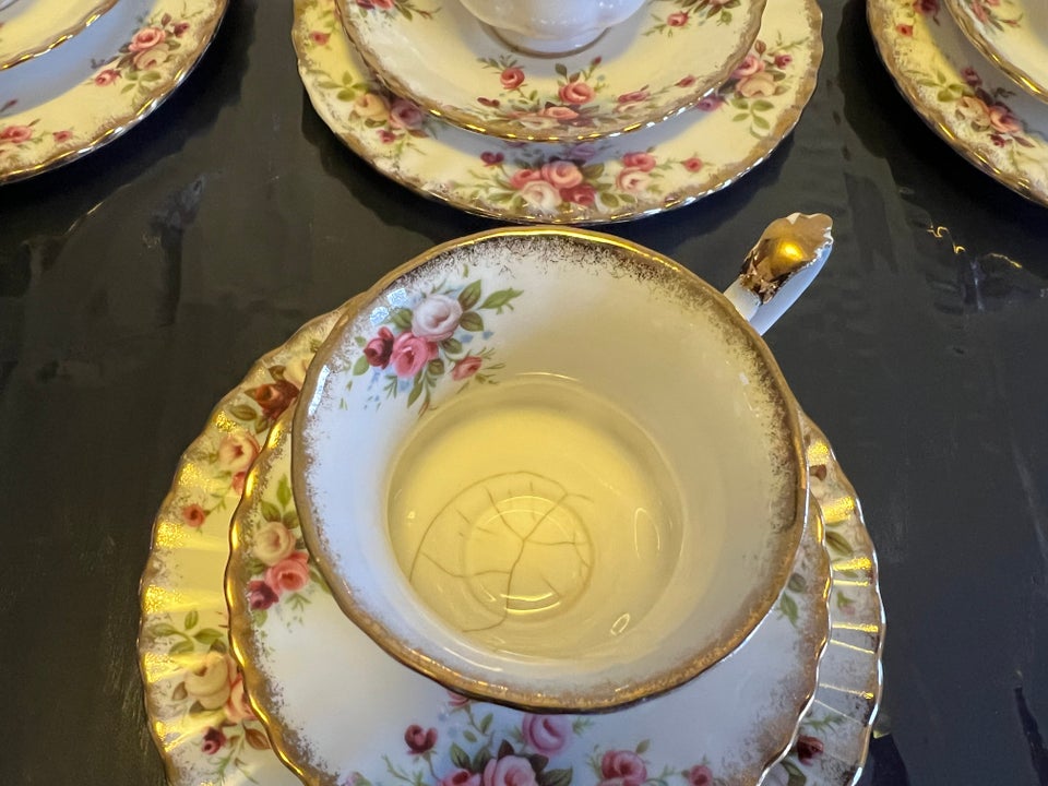 Porcelæn, Kaffestel, Romantica