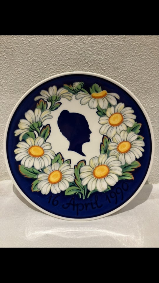 Daisy platter, Royal Copenhagen