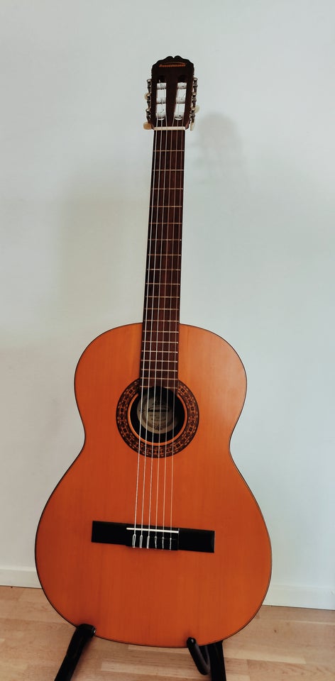 Klassisk, Santana Model 10