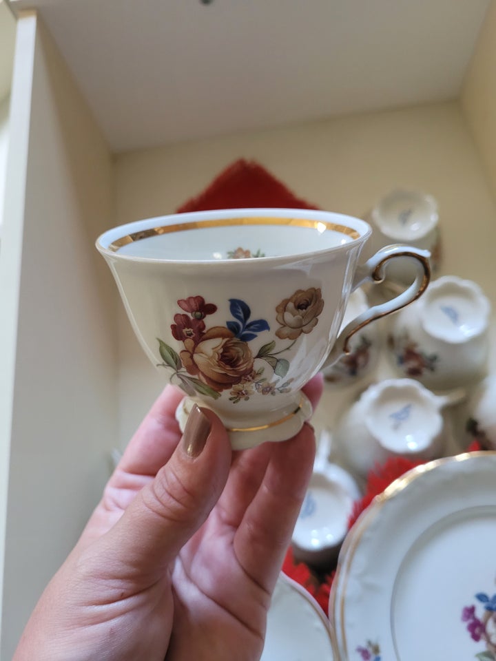 Porcelæn, Kaffestel, tallerkener