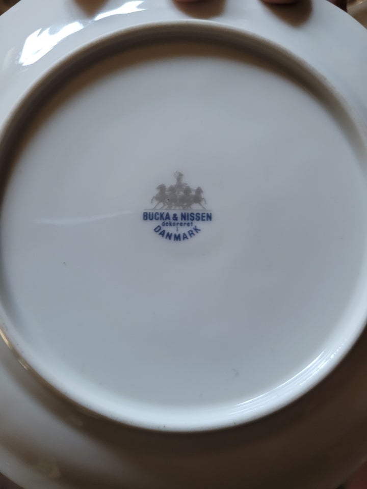 Porcelæn, Kaffestel, tallerkener