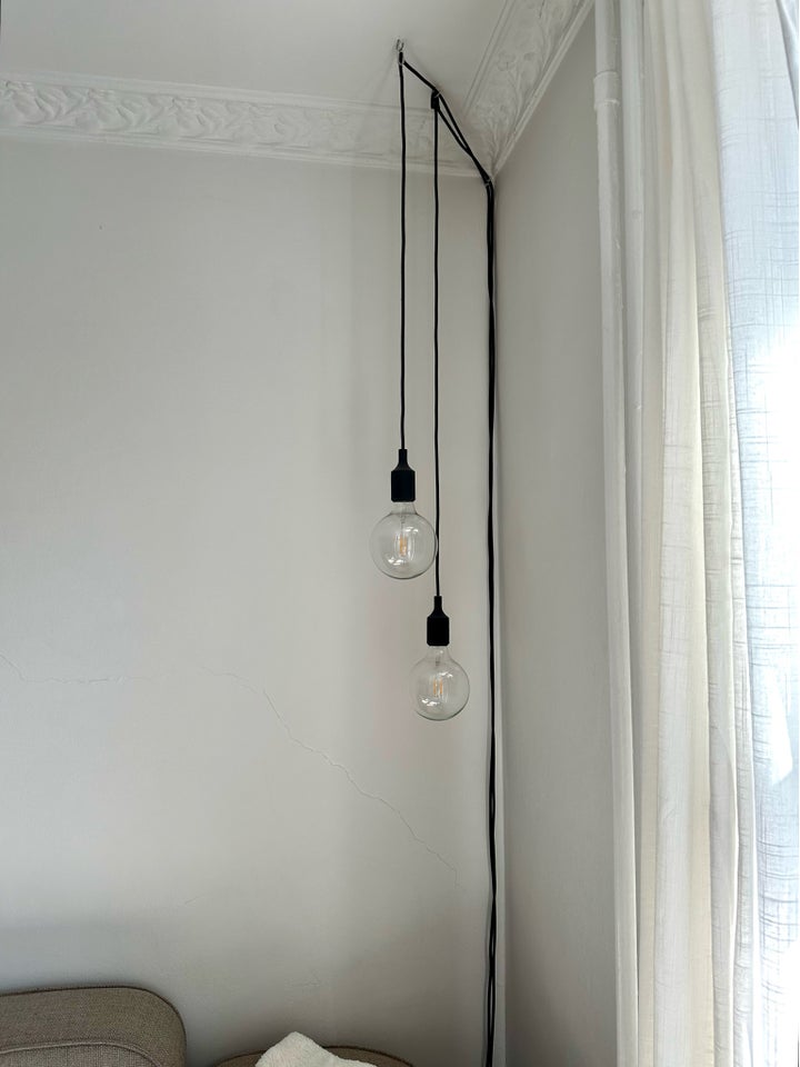 Anden loftslampe, Muuto