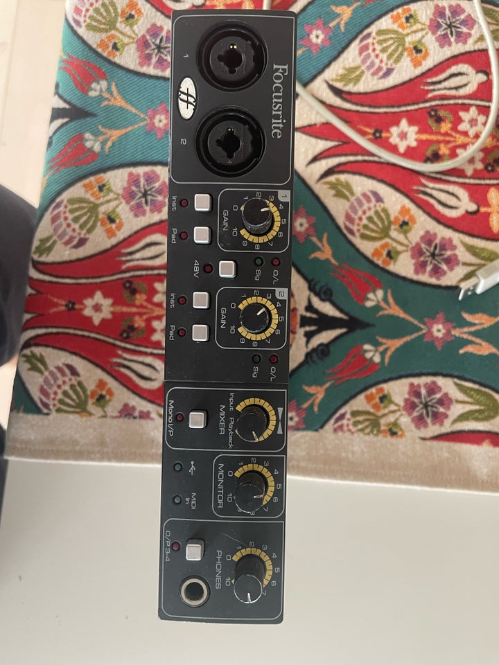 Focusrite saffire 6 usb , Focusrite