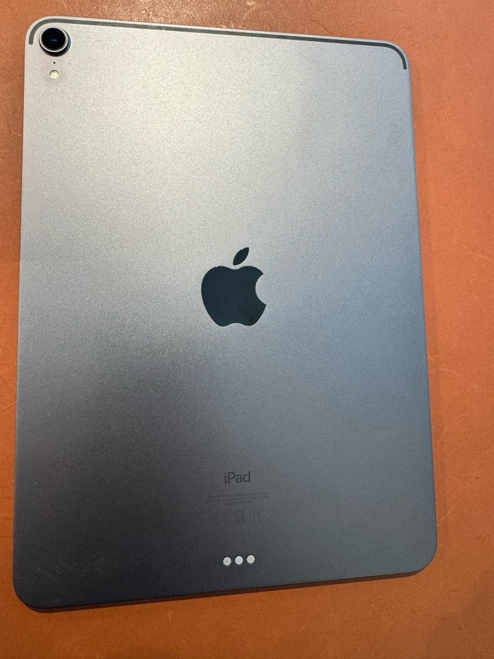 iPad Pro, 256 GB, sort