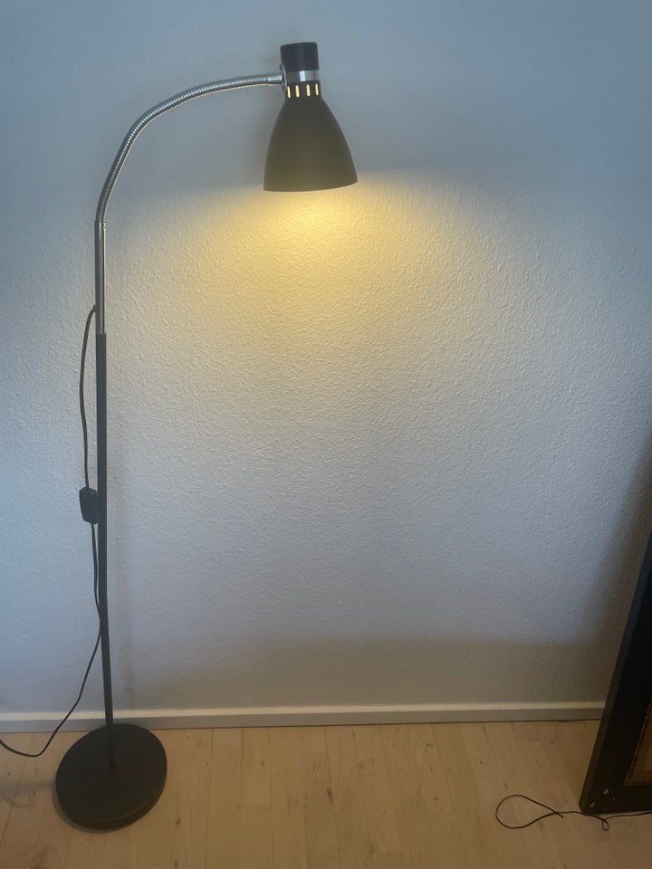 Standerlampe