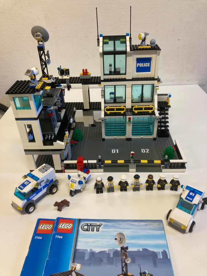 Lego City, 7744