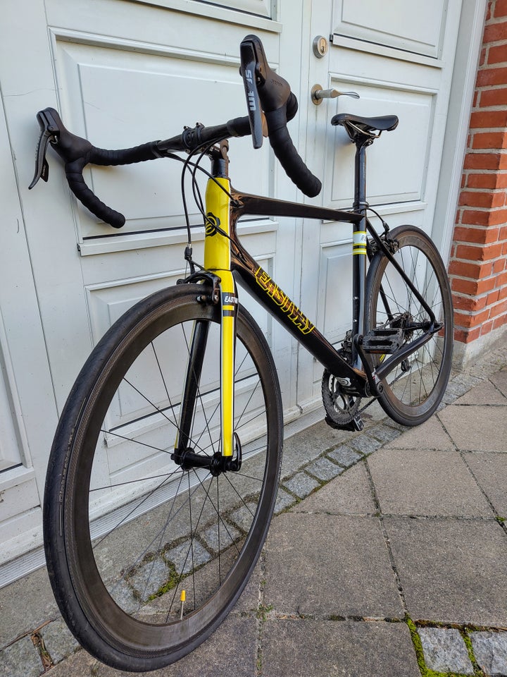 Eastway R1.0 Carbon Road Bike