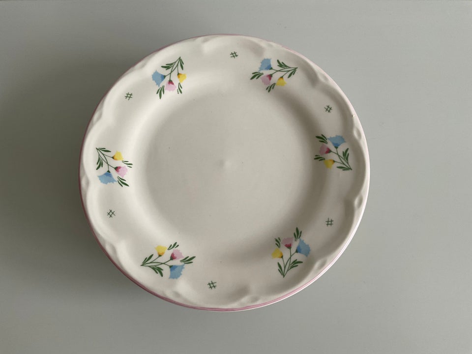 Porcelæn, Frokosttallerkener