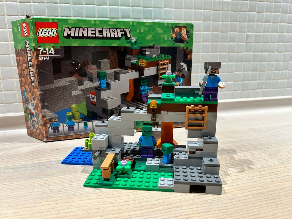 Lego Minecraft 21141