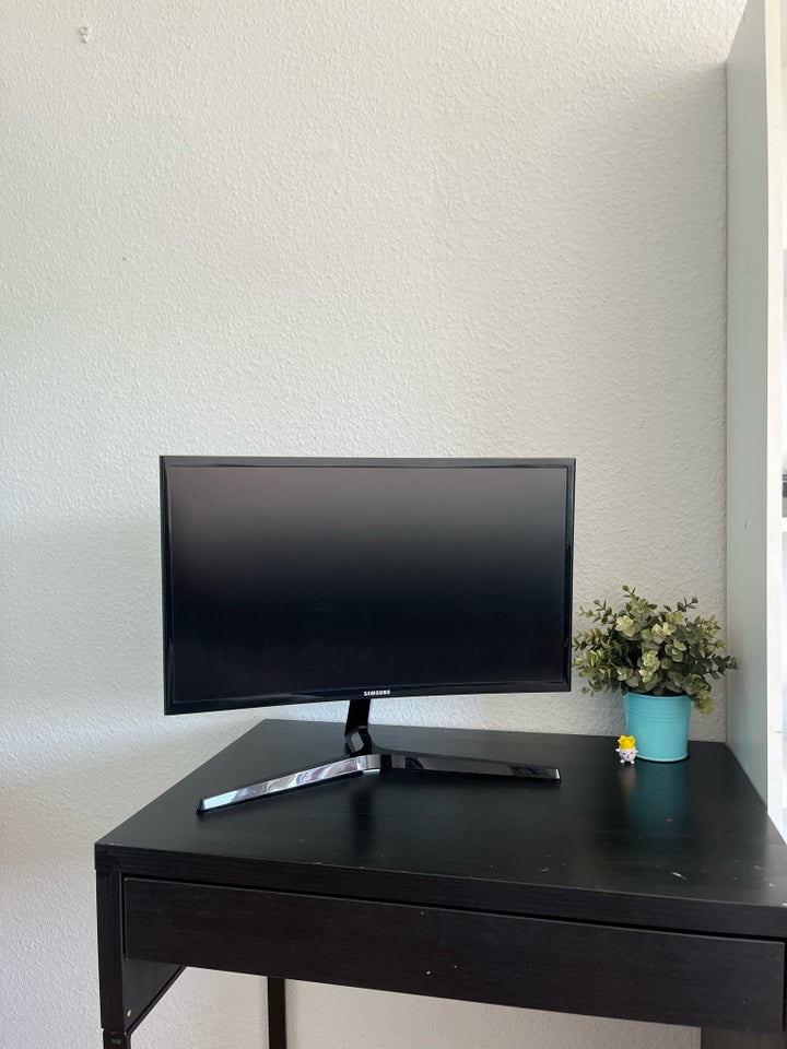 Samsung C24RG50FQU 24” Kurvet  24