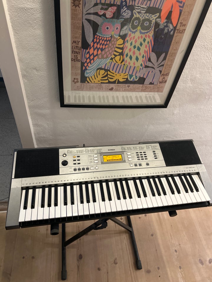 Keyboard, Yamaha PSR-E353