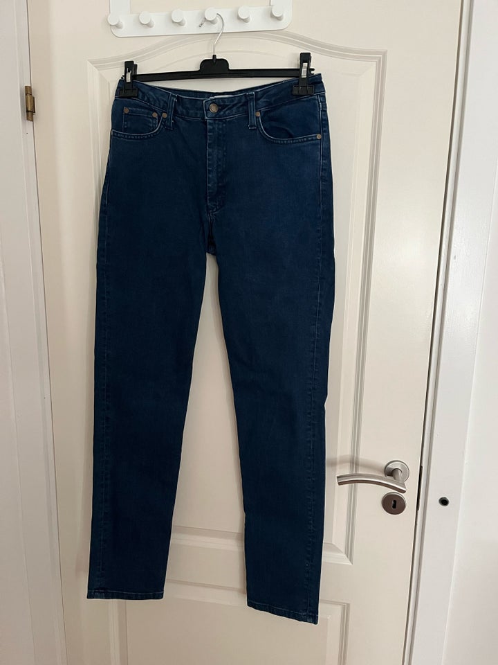 Jeans, We Love , str. 32