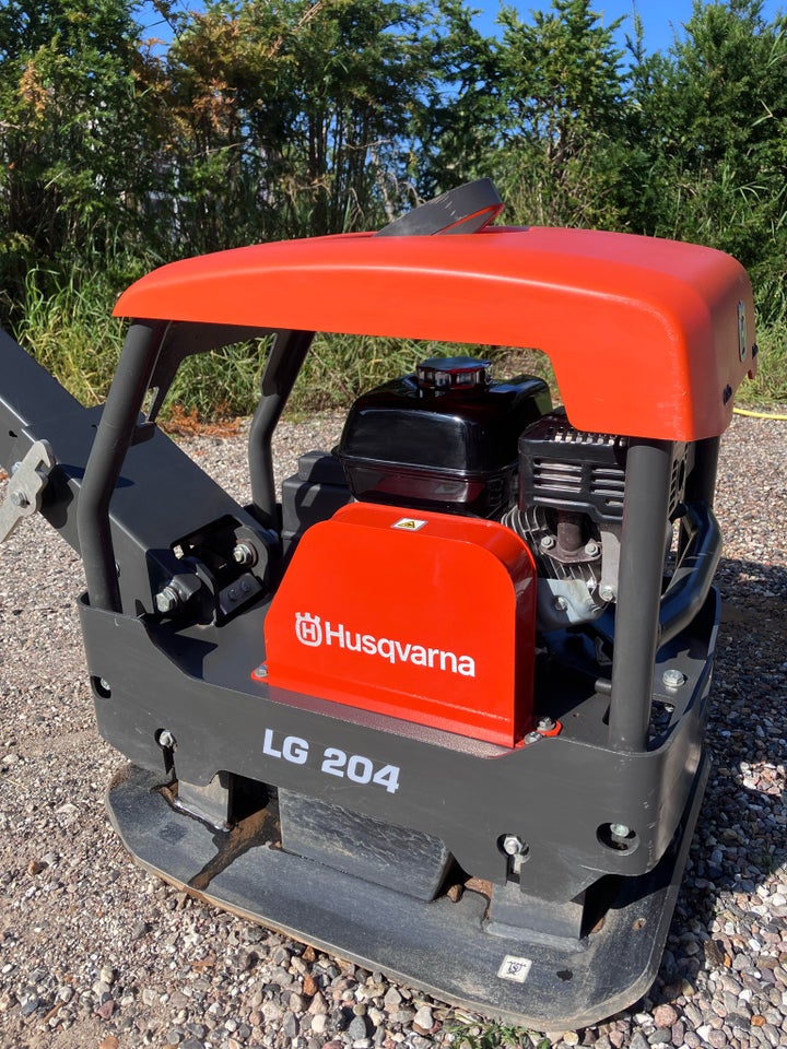 211 kg pladevibrator  Husqvarna LG