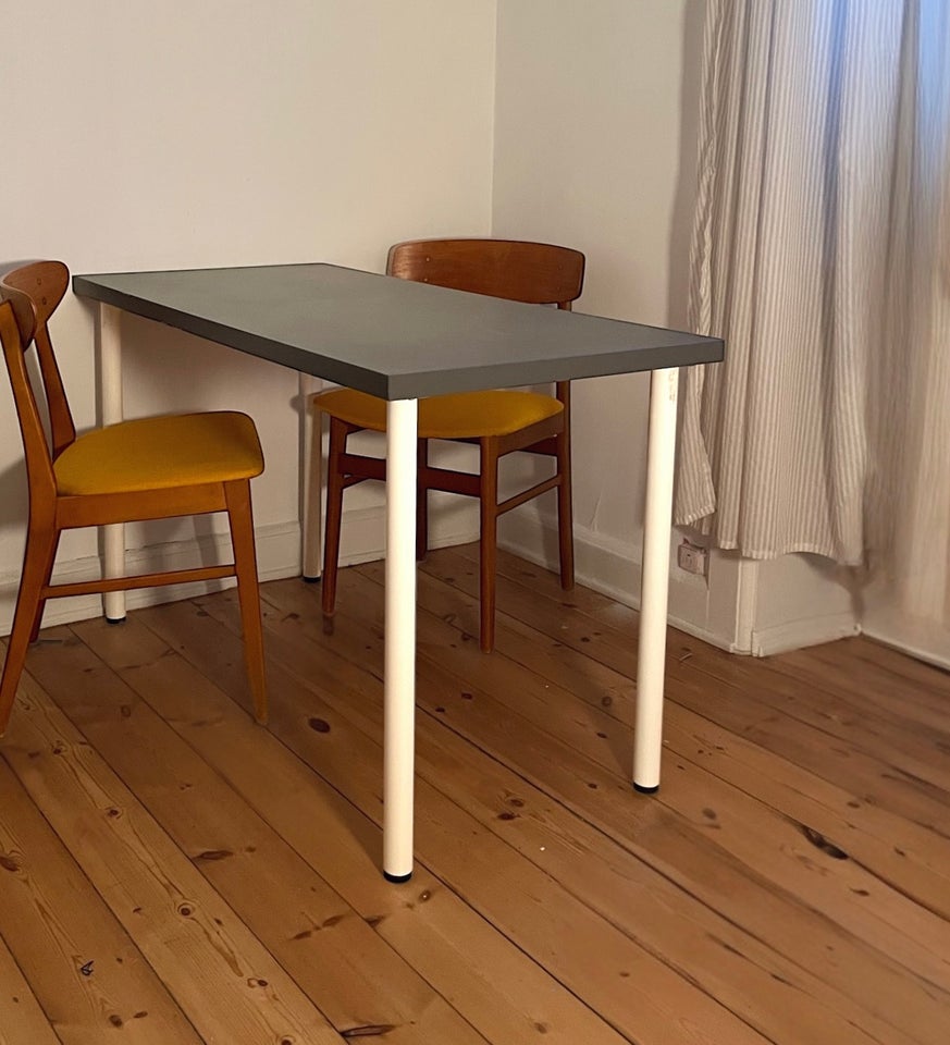 Skrivebord, Ikea , b: 100 d: 60 h: 74