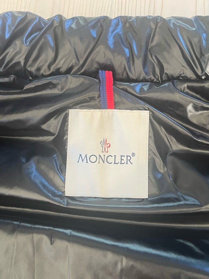 Vest, str. 34, Moncler