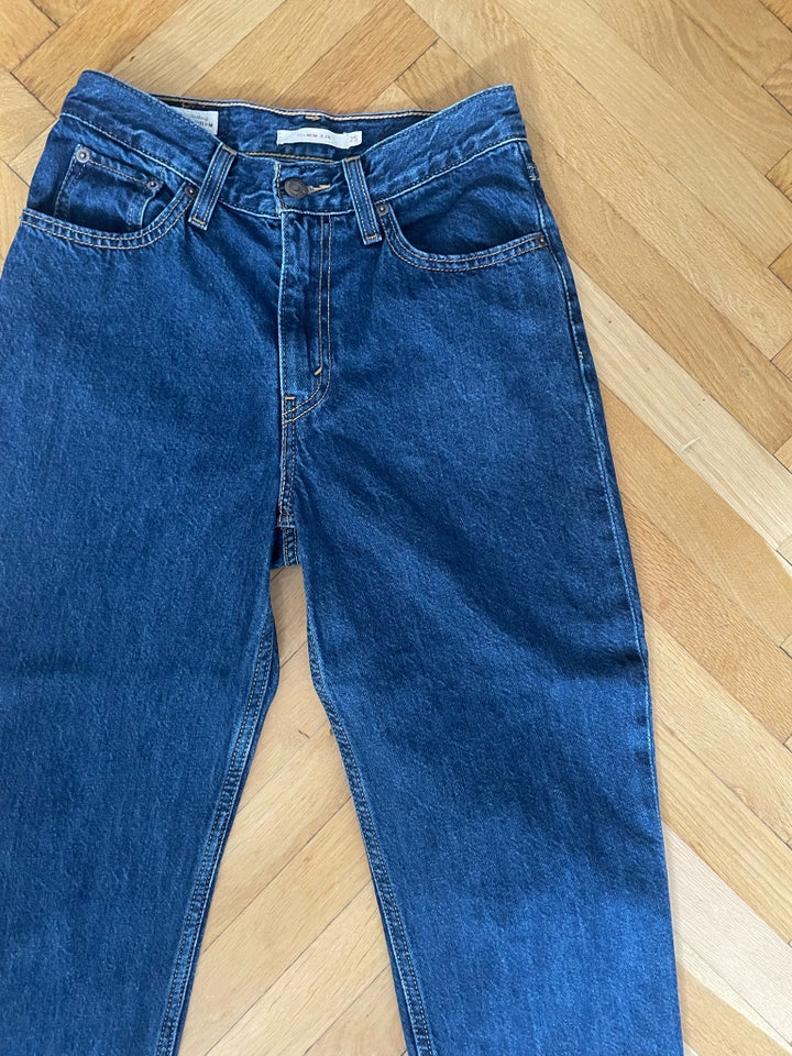 Jeans, Levi’s, str. 25