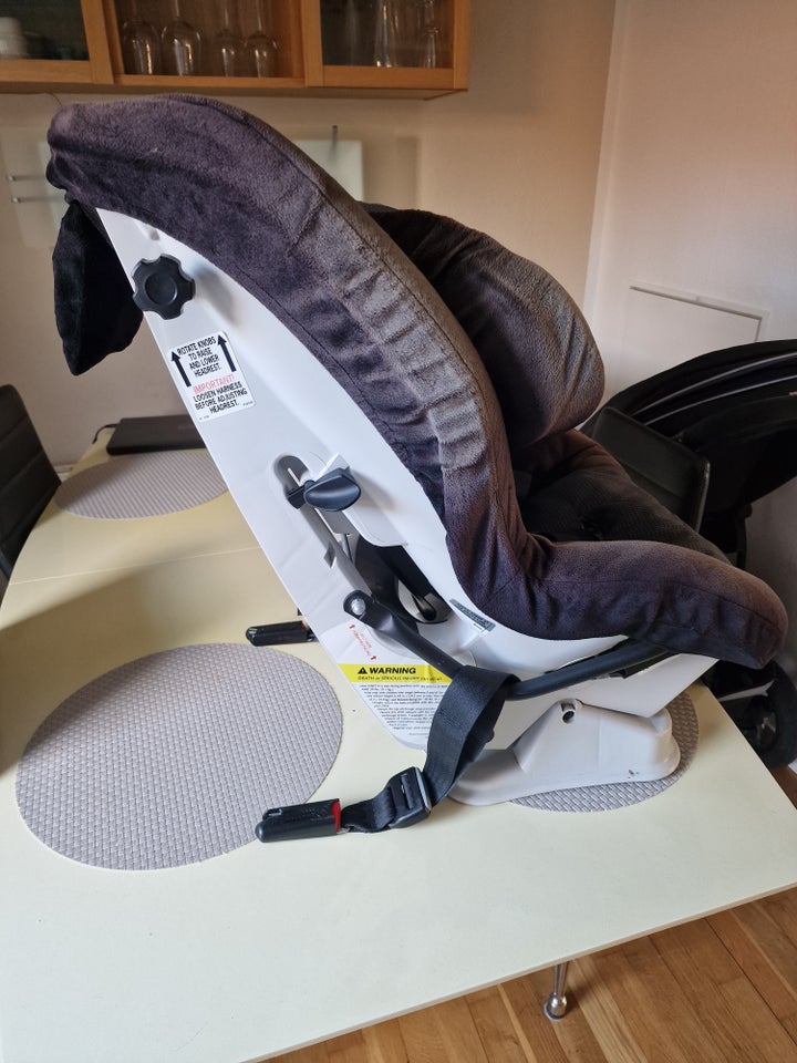 Autostol, op til 18 kg , Britax