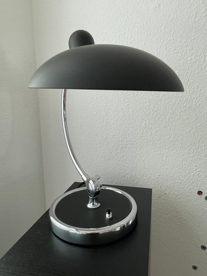 Anden bordlampe, Kaiser Idell