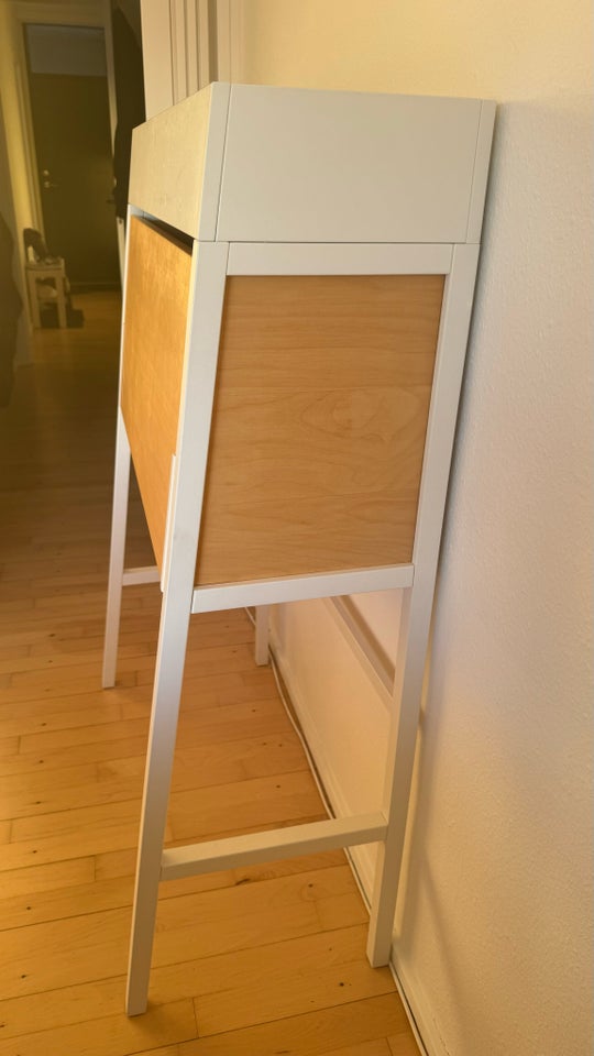 Skrivebord, Ikea, b: 90 d: 43 h: 129