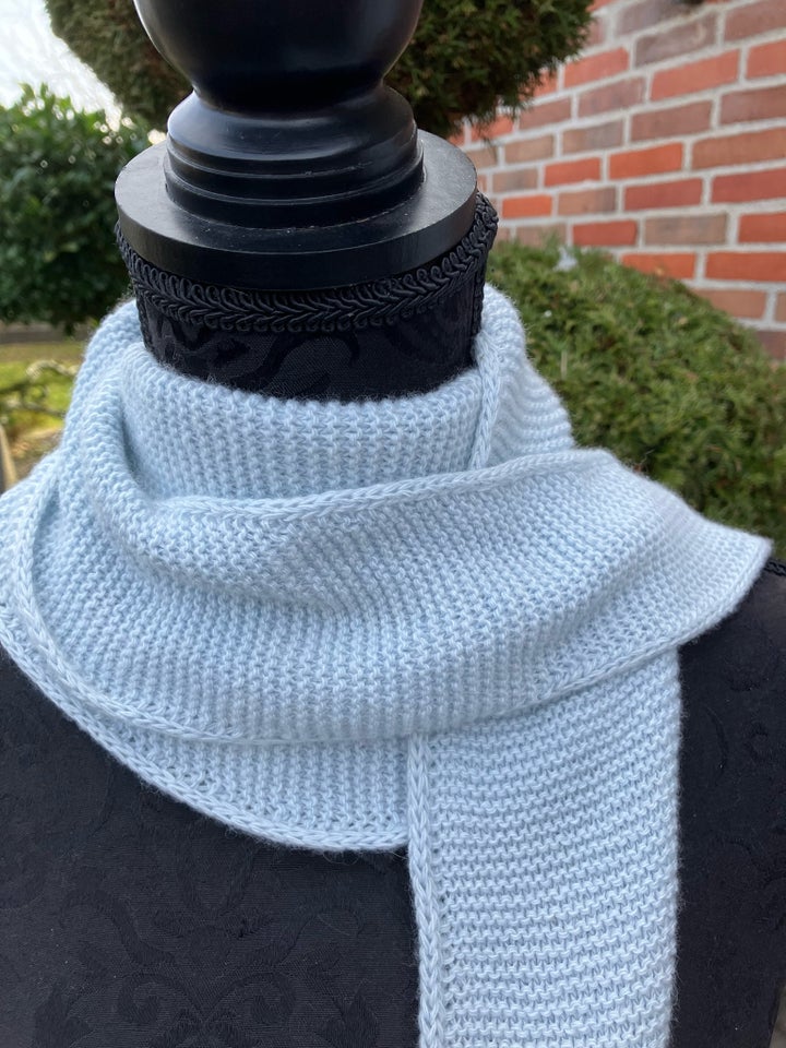 Tørklæde Håndstrikket shawl