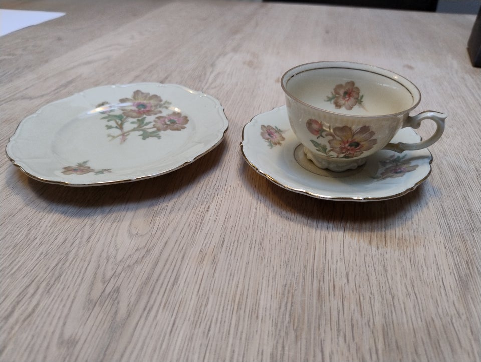 Kaffestel model ROM, Porcelæn, 75