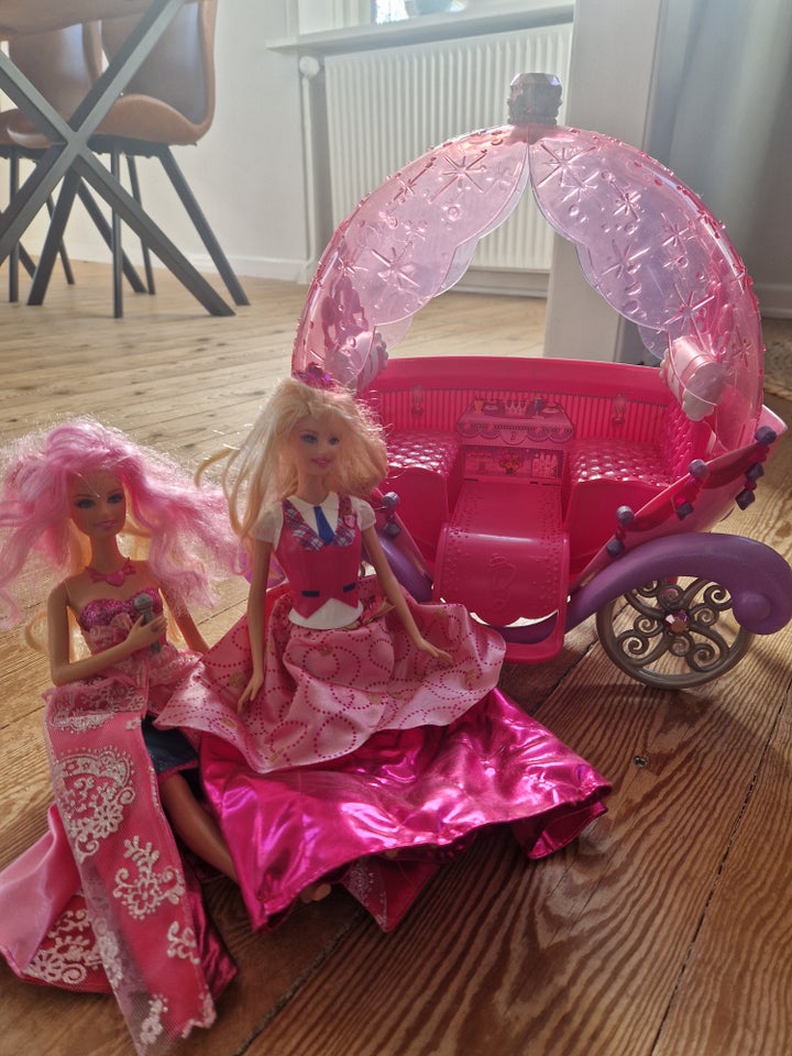 Blandet legetøj Barbie