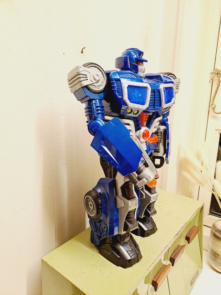 Figurer, Transformer .